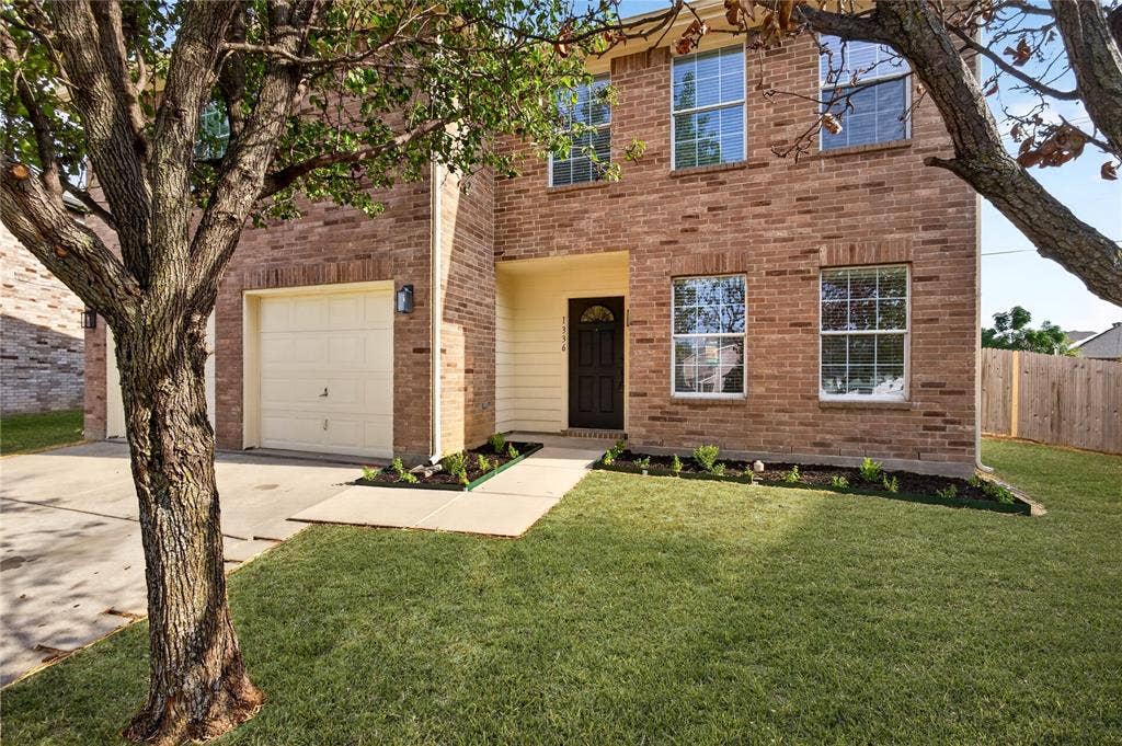 1336 Kiwi Court, Dallas, TX 75051 1336 Kiwi Court, Dallas, TX 75051