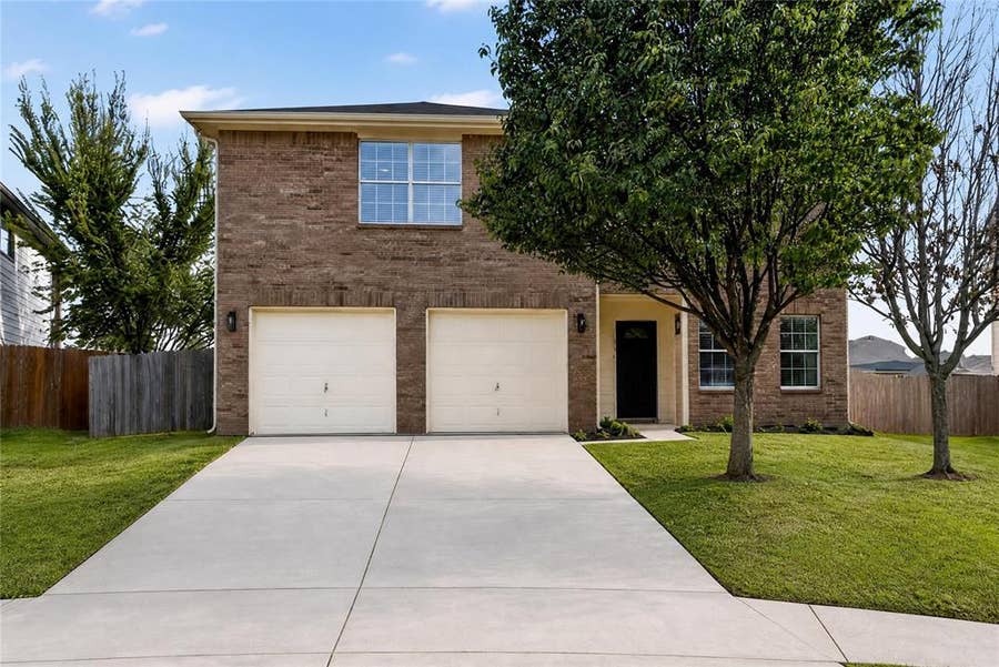 Property photo for 1336 Kiwi Court, Dallas, TX