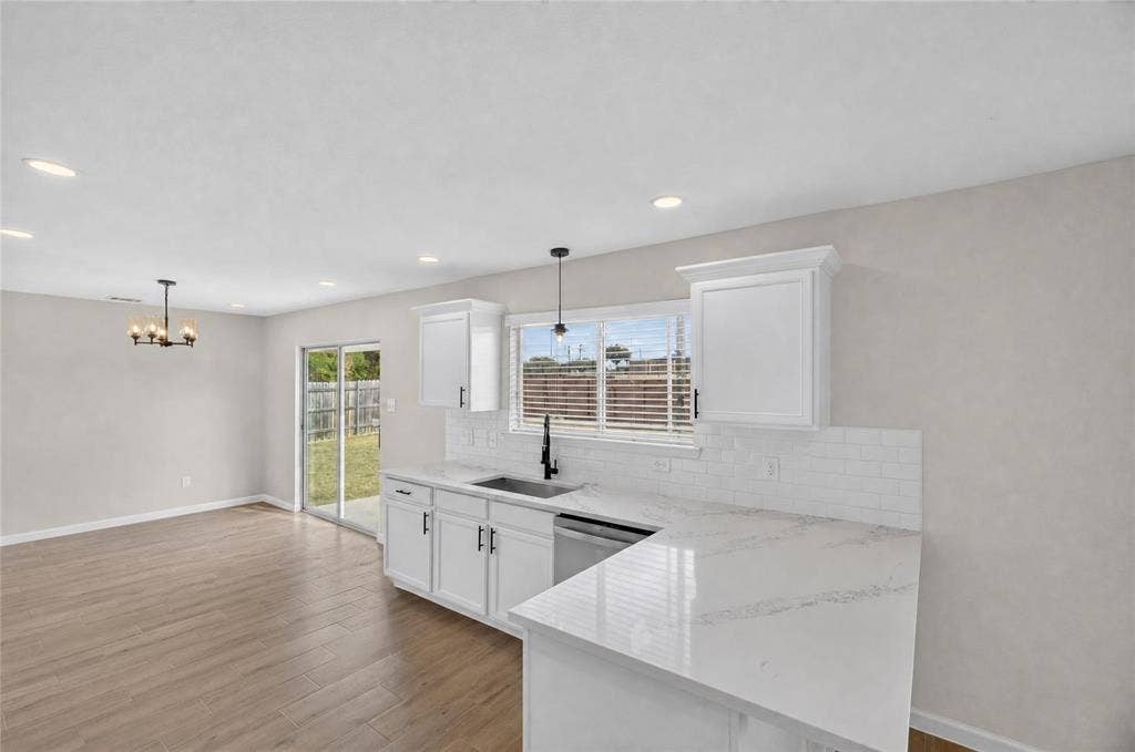 1336 Kiwi Court, Dallas, TX 75051 1336 Kiwi Court, Dallas, TX 75051
