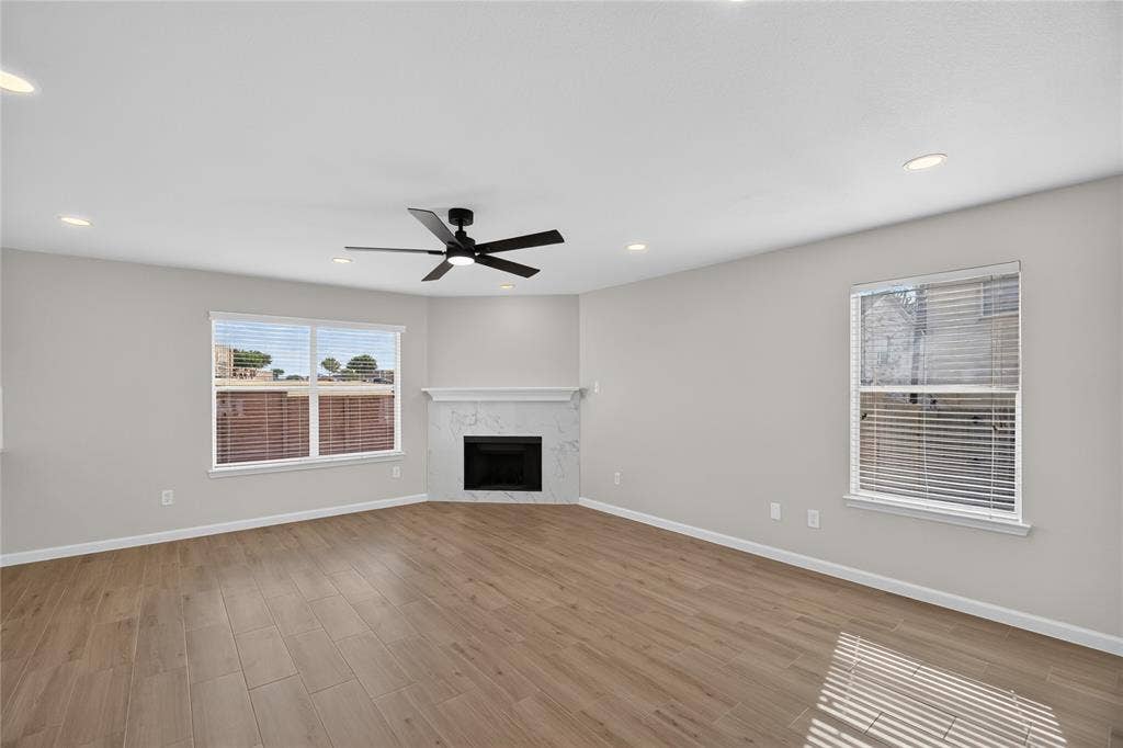 1336 Kiwi Court, Dallas, TX 75051 1336 Kiwi Court, Dallas, TX 75051