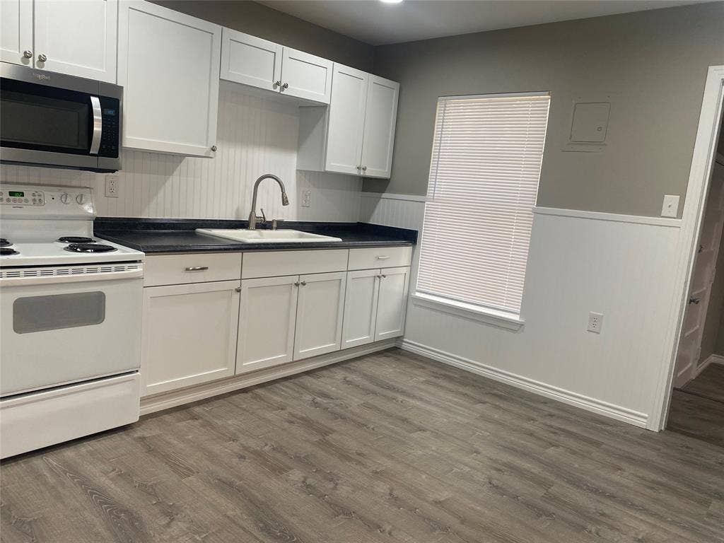 1222 S Lamar Street, Weatherford, TX 76086 1222 S Lamar Street, Weatherford, TX 76086