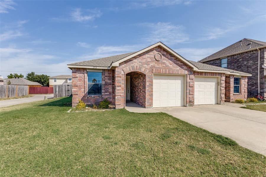 Property photo for 252 Wyndham Meadows Way, Wylie, TX