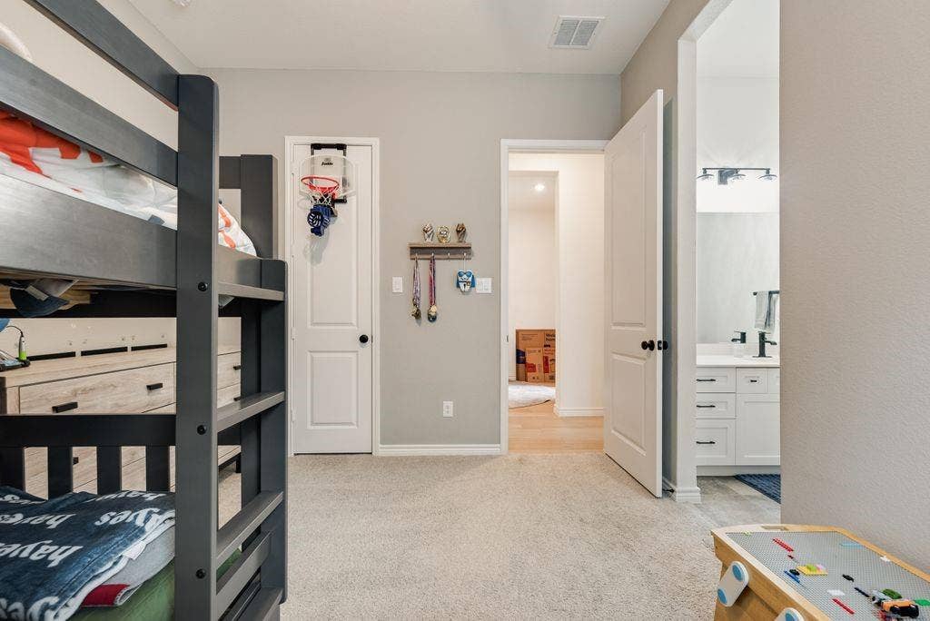 2221 Pinner Court, Celina, TX 75009 2221 Pinner Court, Celina, TX 75009