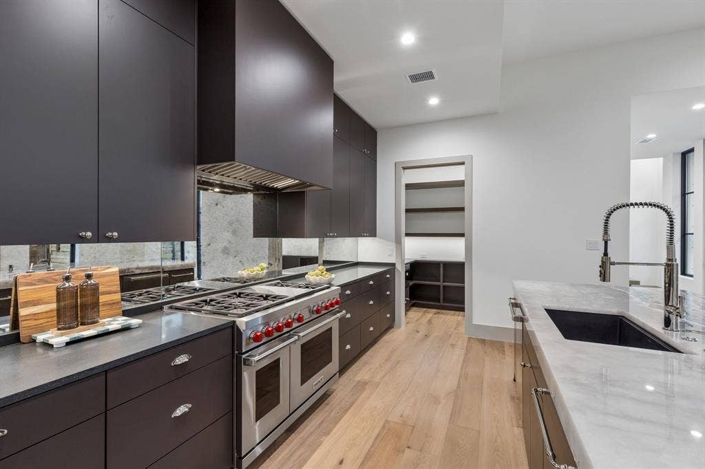 4130 Prescott Avenue, Dallas, TX 75219 4130 Prescott Avenue, Dallas, TX 75219