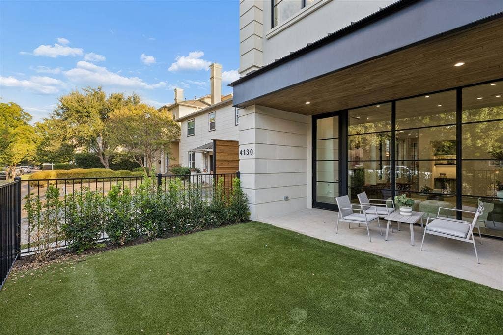 4130 Prescott Avenue, Dallas, TX 75219 4130 Prescott Avenue, Dallas, TX 75219
