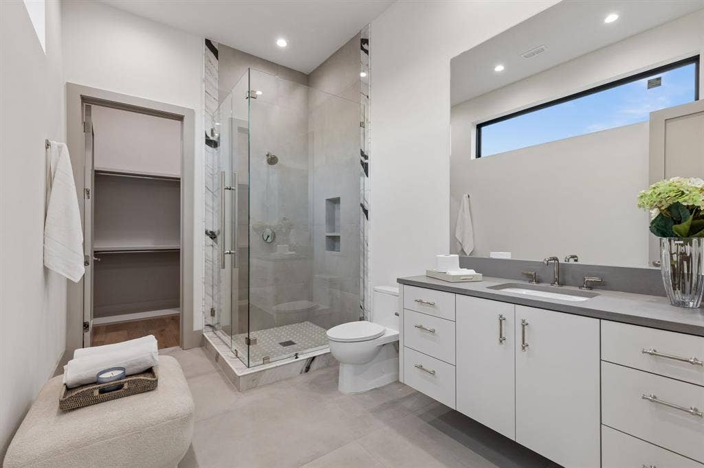 4130 Prescott Avenue, Dallas, TX 75219 4130 Prescott Avenue, Dallas, TX 75219