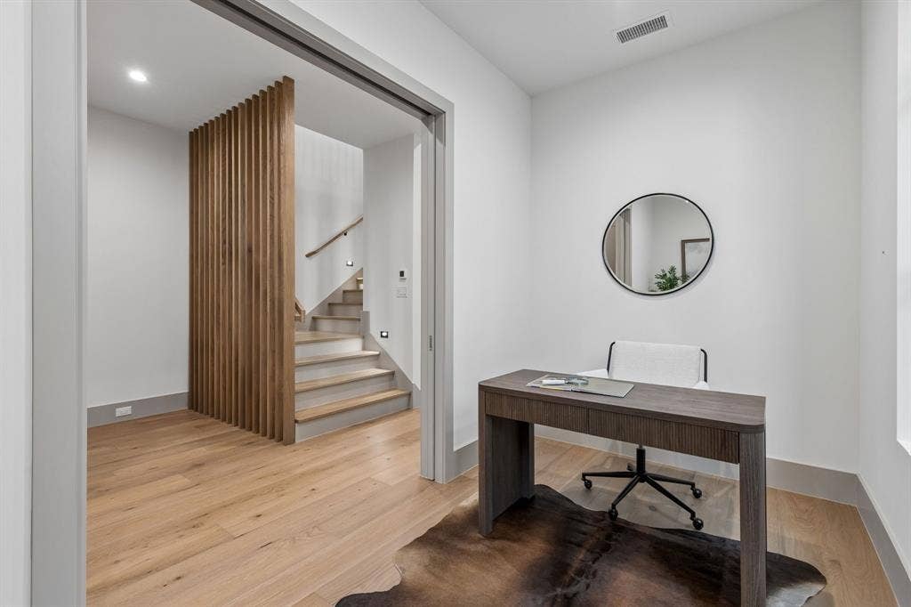 4130 Prescott Avenue, Dallas, TX 75219 4130 Prescott Avenue, Dallas, TX 75219