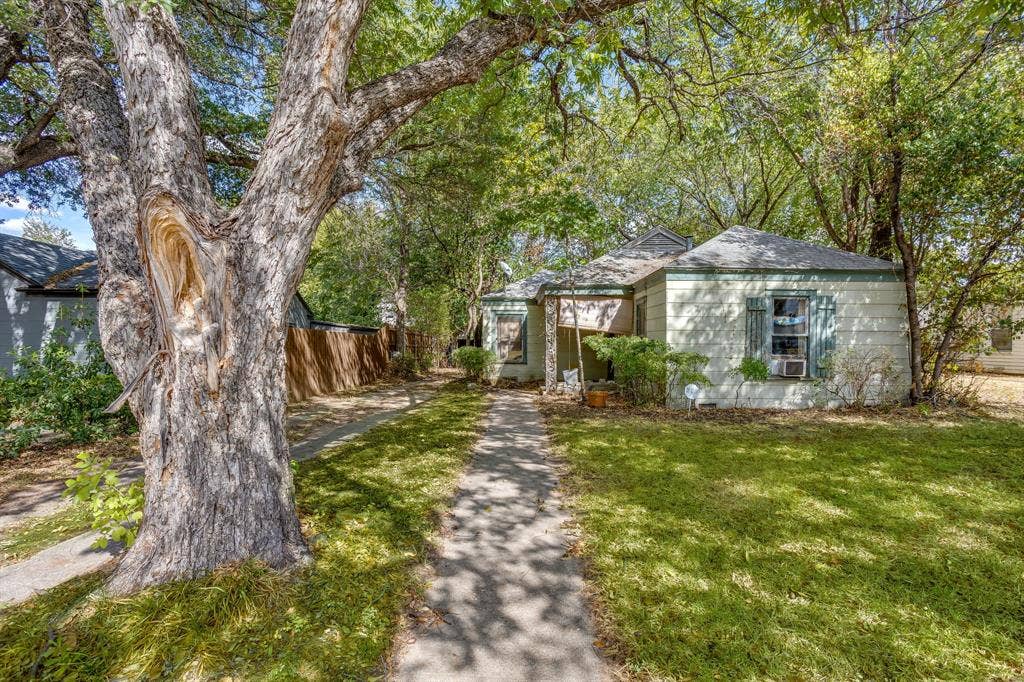 720 Northwood Road, Fort Worth, TX 76107 720 Northwood Road, Fort Worth, TX 76107