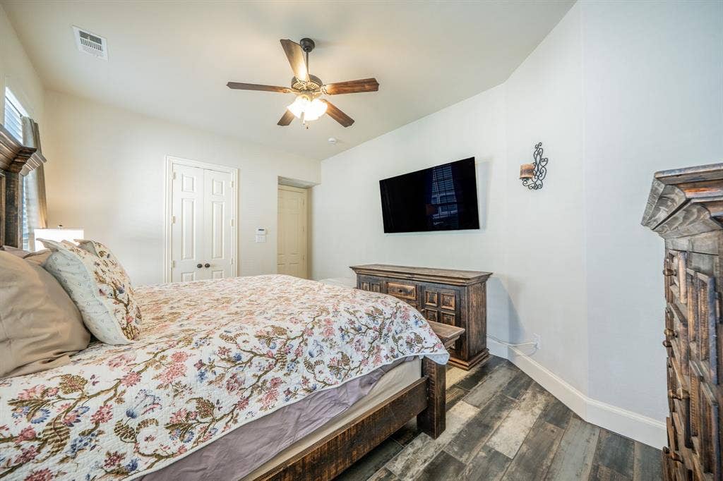 8516 Markham Drive, Frisco, TX 75035