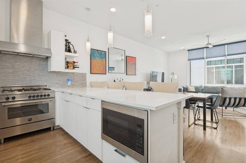 2314 N Carroll Avenue, #101, Dallas, TX 75204 2314 N Carroll Avenue, #101, Dallas, TX 75204