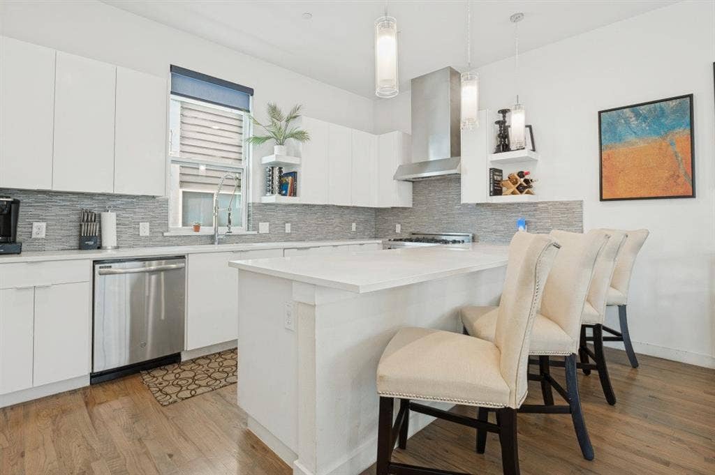 2314 N Carroll Avenue, #101, Dallas, TX 75204 2314 N Carroll Avenue, #101, Dallas, TX 75204