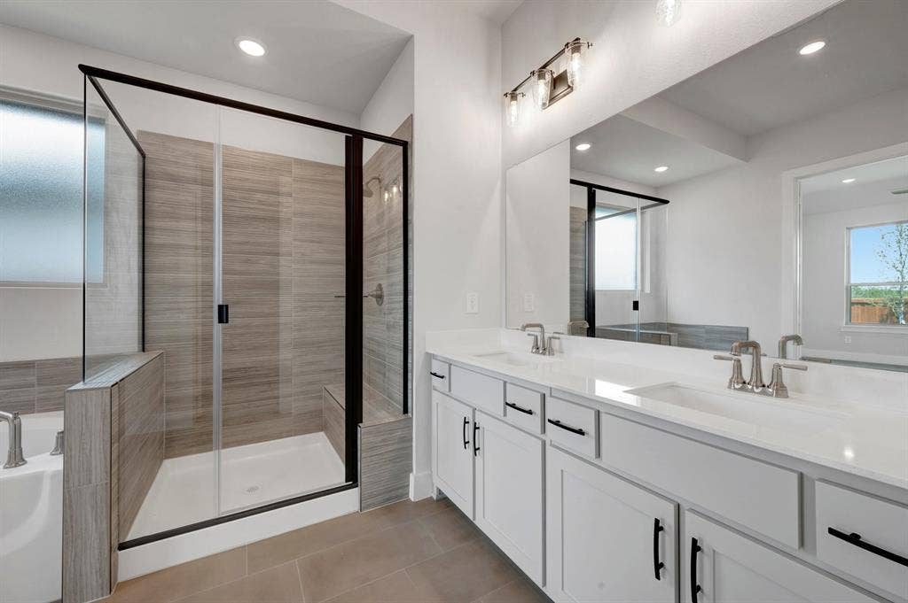 344 Kathryn Drive, Fort Worth, TX 76052 Inspiration Collection at LaPrelle