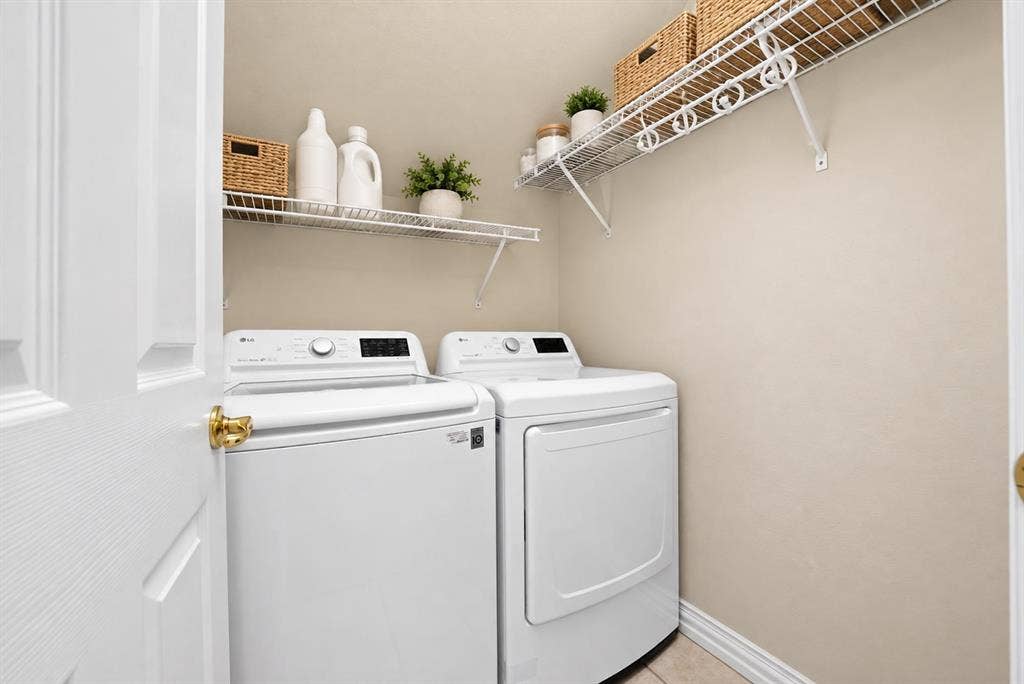 1607 Masters Drive, DeSoto, TX 75115 1607 Masters Drive, DeSoto, TX 75115