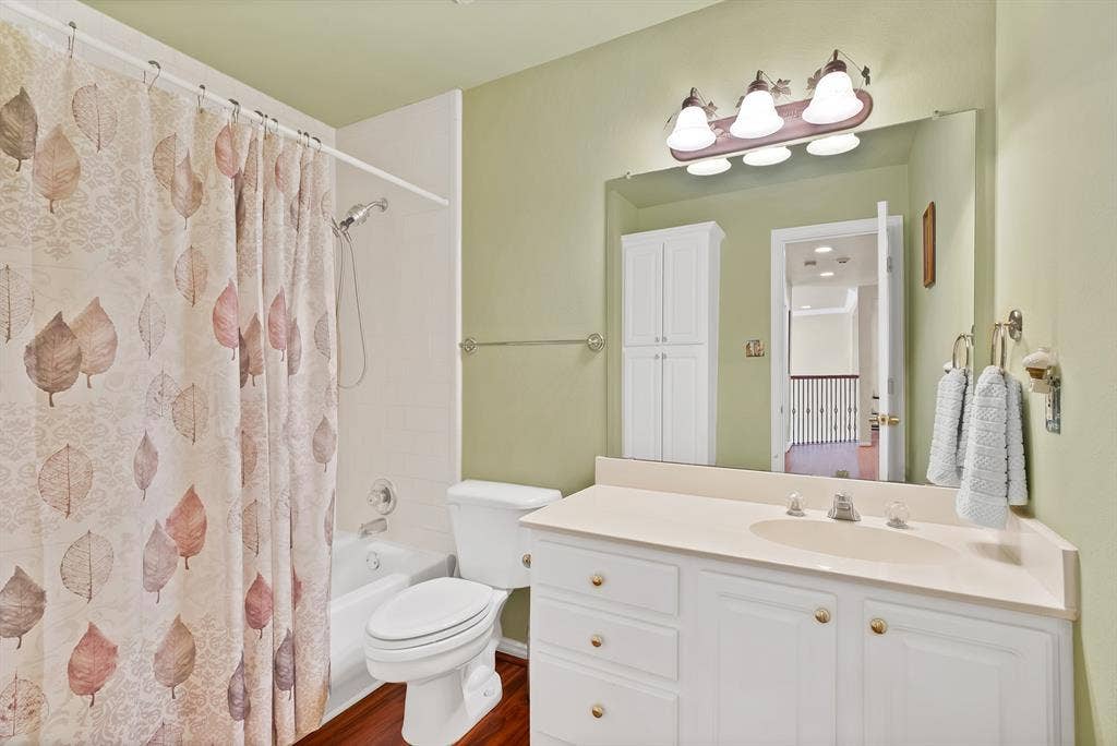 1607 Masters Drive, DeSoto, TX 75115 1607 Masters Drive, DeSoto, TX 75115