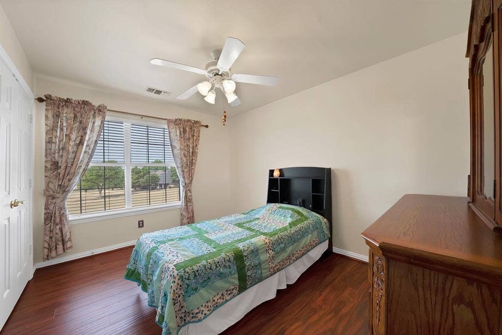 1607 Masters Drive, DeSoto, TX 75115 1607 Masters Drive, DeSoto, TX 75115