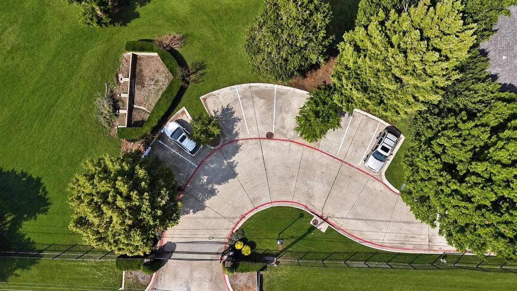 1607 Masters Drive, DeSoto, TX 75115 1607 Masters Drive, DeSoto, TX 75115