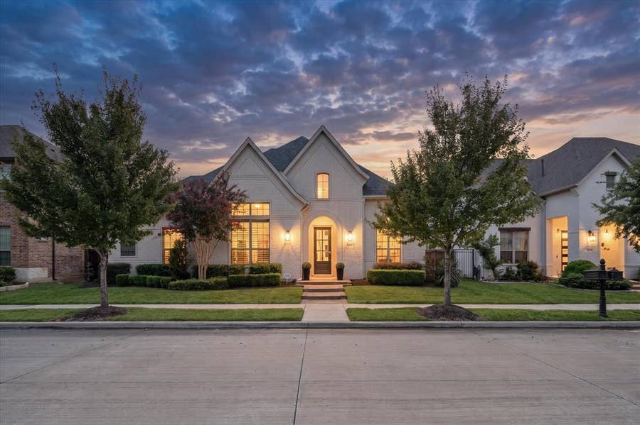 Property photo for 3584 Plum Vista Place, Arlington, TX