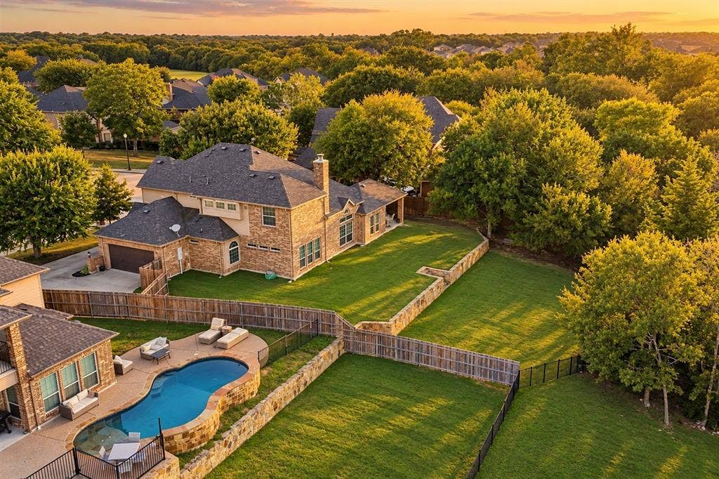 305 Fountain Creek Court, Ovilla, TX 75154 305 Fountain Creek Court, Ovilla, TX 75154