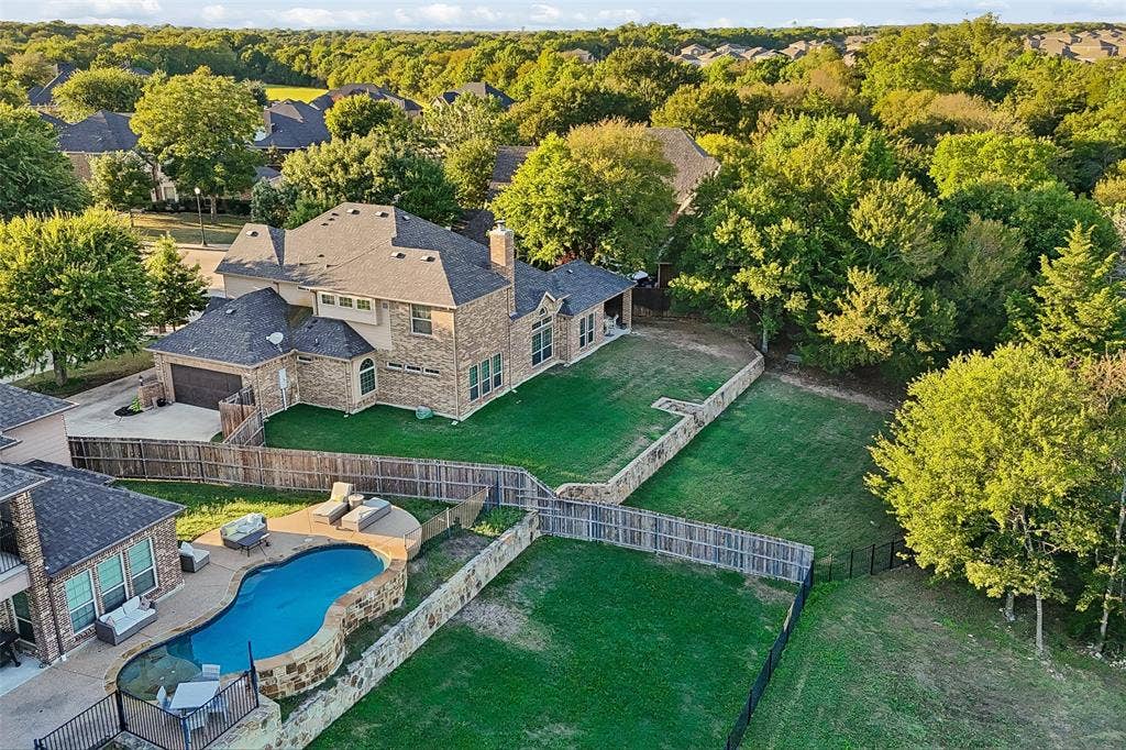 305 Fountain Creek Court, Ovilla, TX 75154 305 Fountain Creek Court, Ovilla, TX 75154