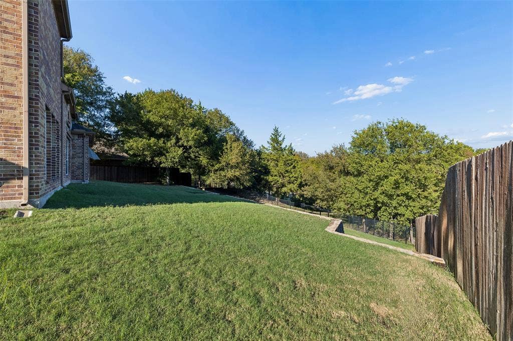 305 Fountain Creek Court, Ovilla, TX 75154 305 Fountain Creek Court, Ovilla, TX 75154