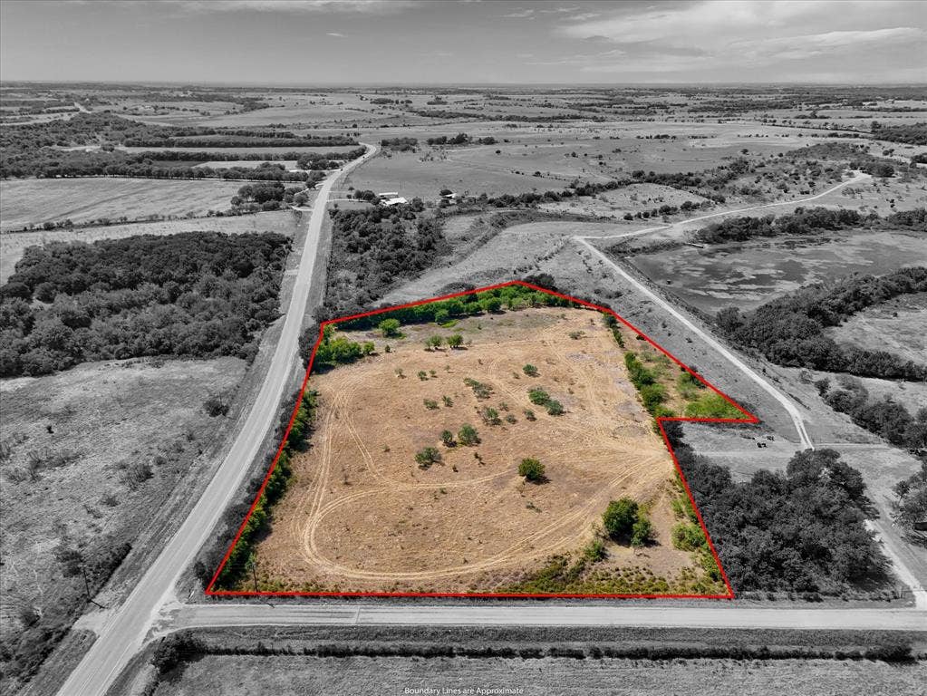 TBD Horne Hill Road, Moody, TX 76557 Expansive undeveloped land featuring mature trees and a perimeter marked by a red boundary