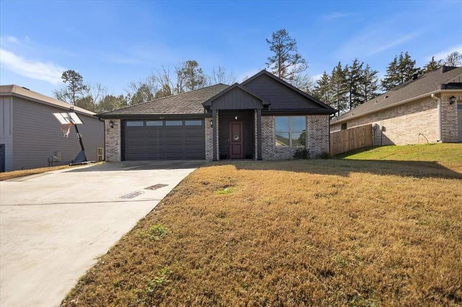 Property photo for 237 Oak Valley Drive, Gilmer, TX