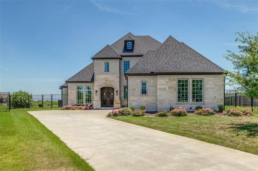 Property photo for 1224 Karsten Ridge Pass, Gunter, TX