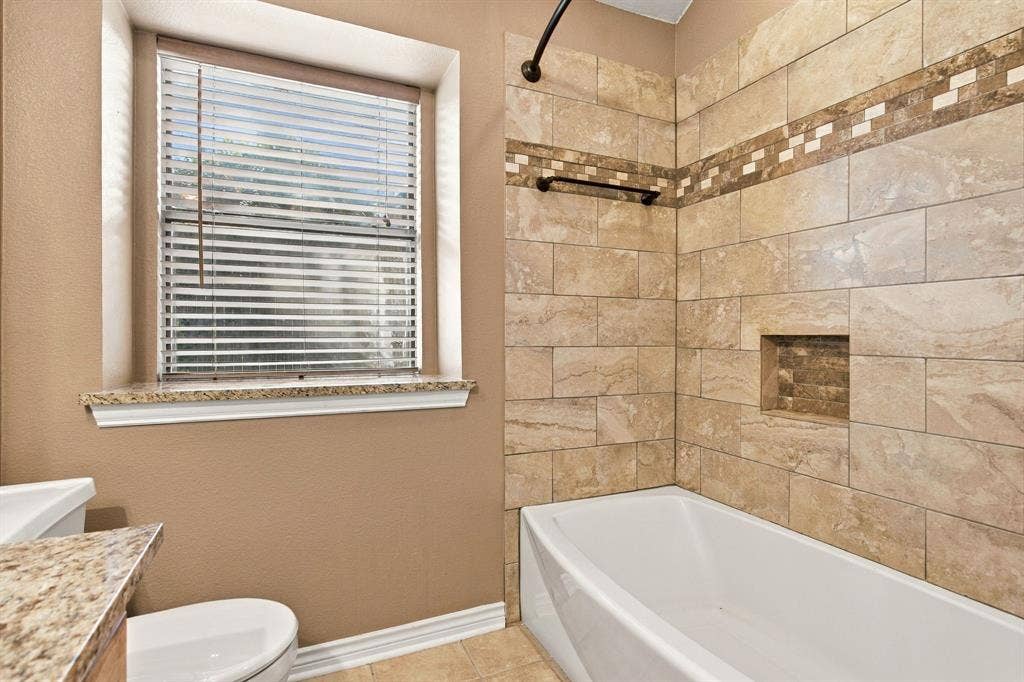 569 Grace Lane, Coppell, TX 75019 569 Grace Lane, Coppell, TX 75019