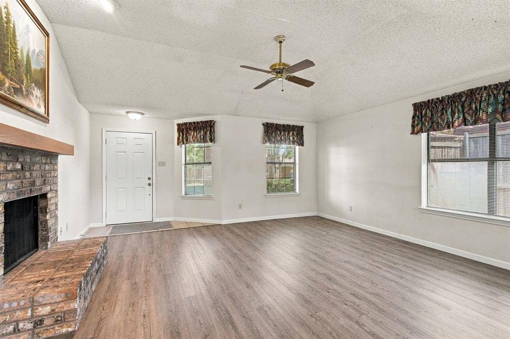 569 Grace Lane, Coppell, TX 75019 569 Grace Lane, Coppell, TX 75019