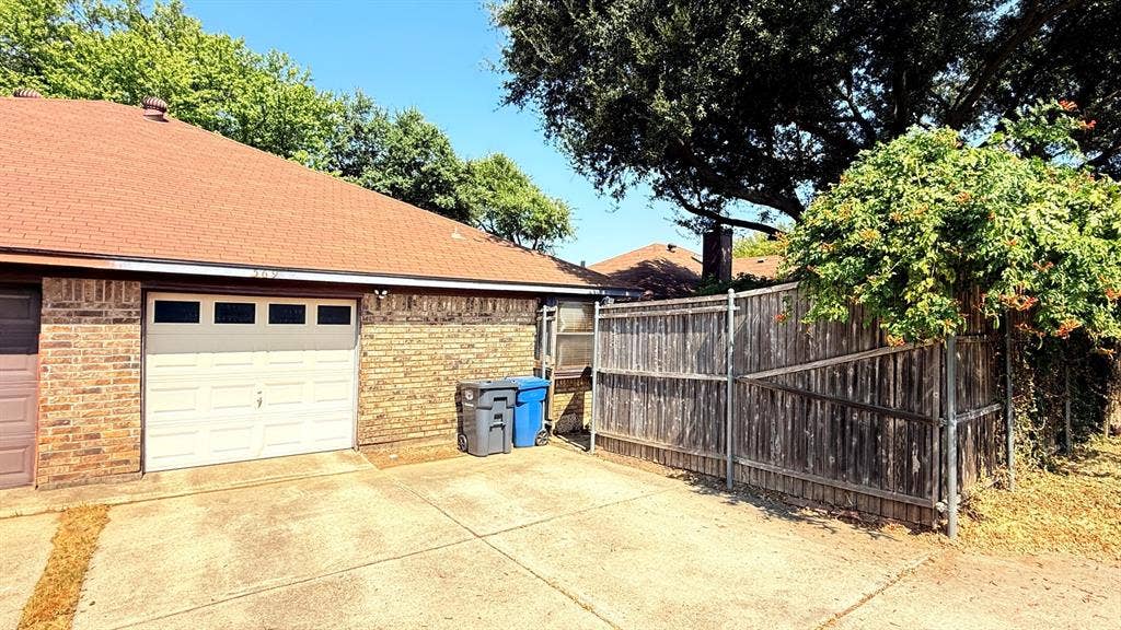 569 Grace Lane, Coppell, TX 75019 569 Grace Lane, Coppell, TX 75019