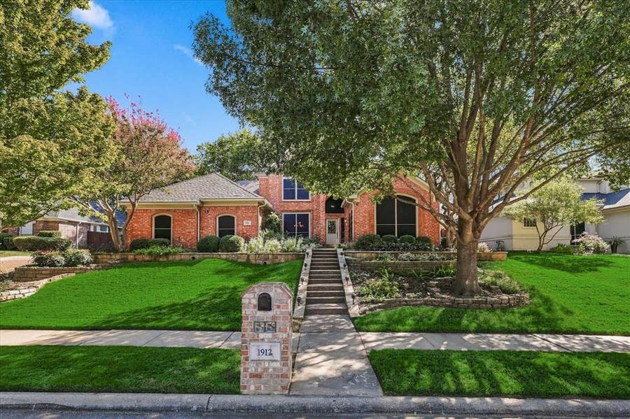 Property photo for 1912 Kipling Drive, Flower Mound, TX