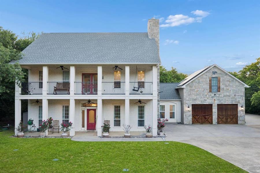 Property photo for 660 Alexandrite Drive, Oak Point, TX