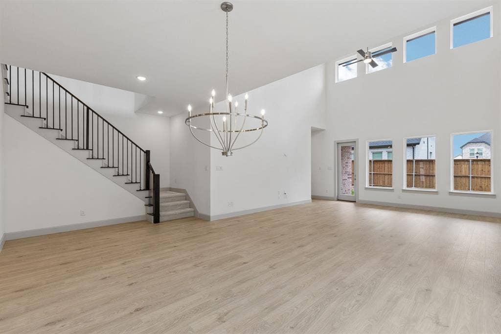 Whether it's grand dinner parties or cozy family meals, this dining room is perfect for any occasion!