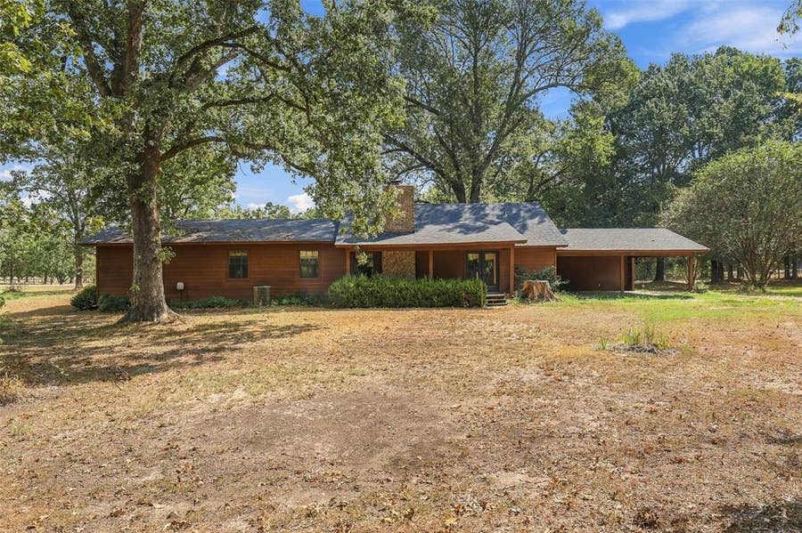 Property photo for 180 N FM 911, Avery, TX