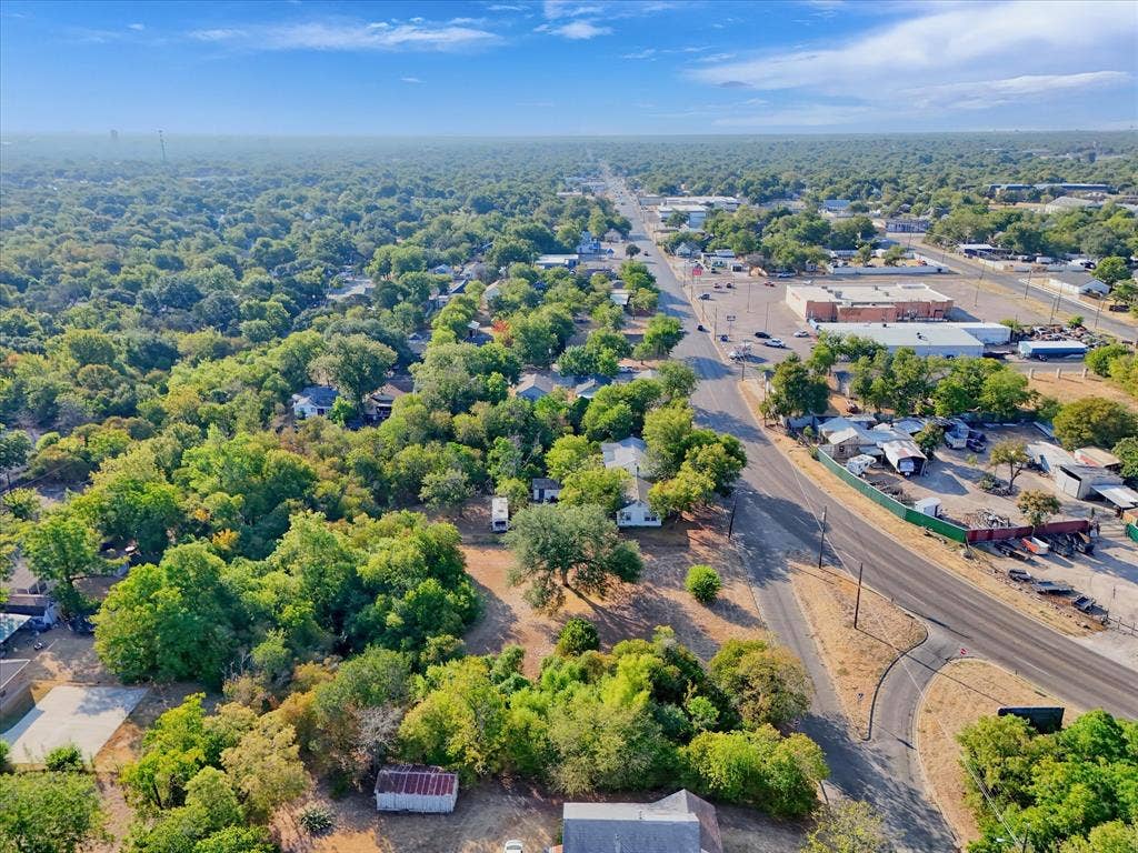 3123 N 18th Street, Waco, TX 76708 3123 N 18th Street, Waco, TX 76708
