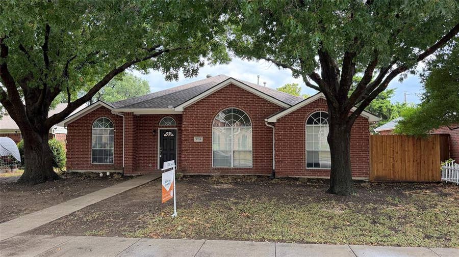 Property photo for 2718 High Pointe Boulevard, McKinney, TX