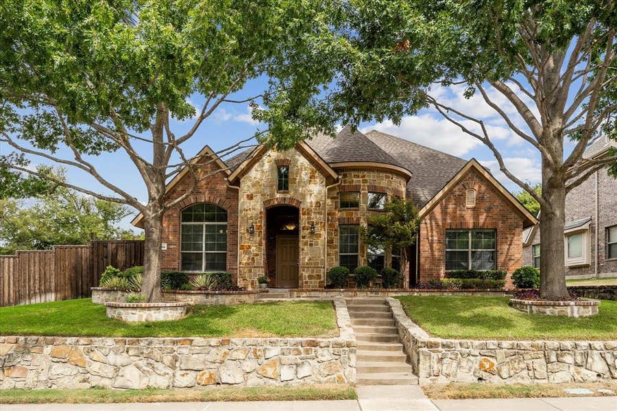Property photo for 903 Windham Drive, Rockwall, TX