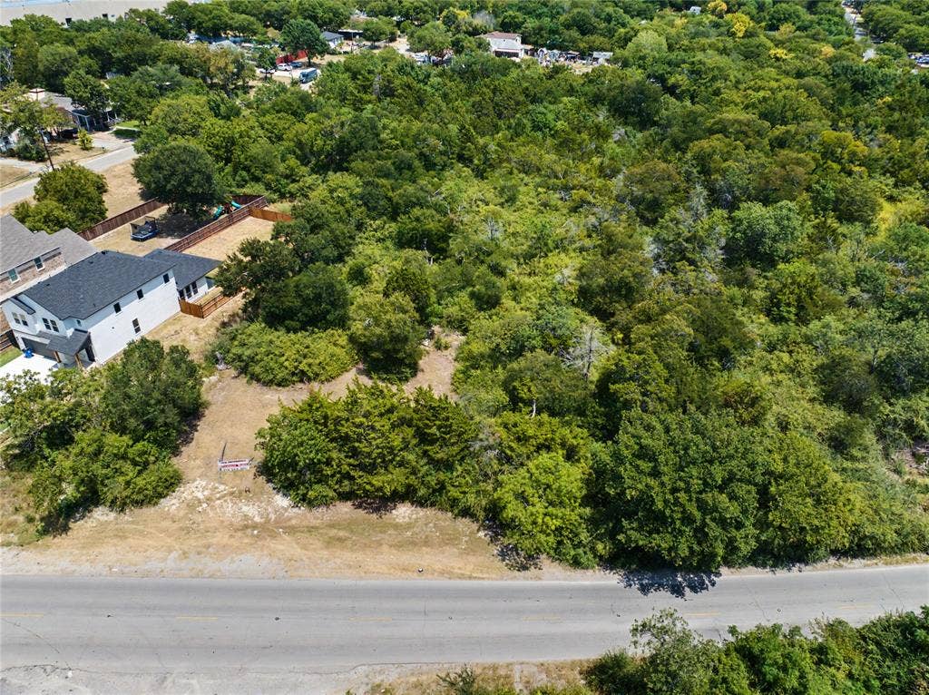 3530 S Ledbetter Drive, Dallas, TX 75236 3530 S Ledbetter Drive, Dallas, TX 75236