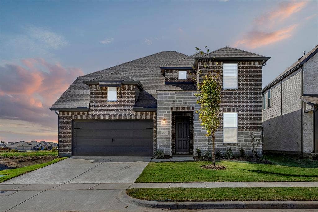 2126 Rhodora - Twilight.jpg