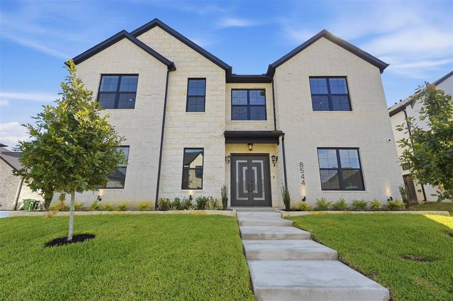 Property photo for 8544 Fresh Meadows Road, North Richland Hills, TX