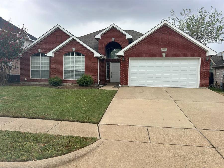 Property photo for 6720 Tabor Drive, Arlington, TX