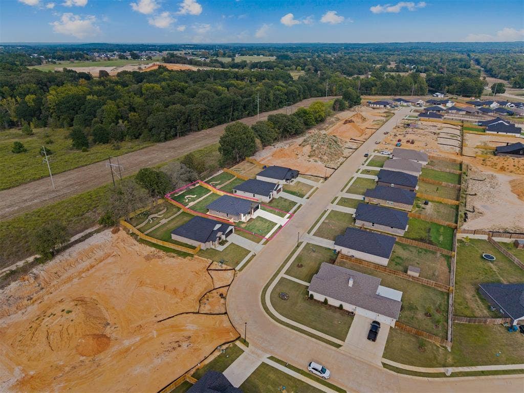 16514 Crossing Circle, Lindale, TX 75771 New construction residential development with paved streets and established homes