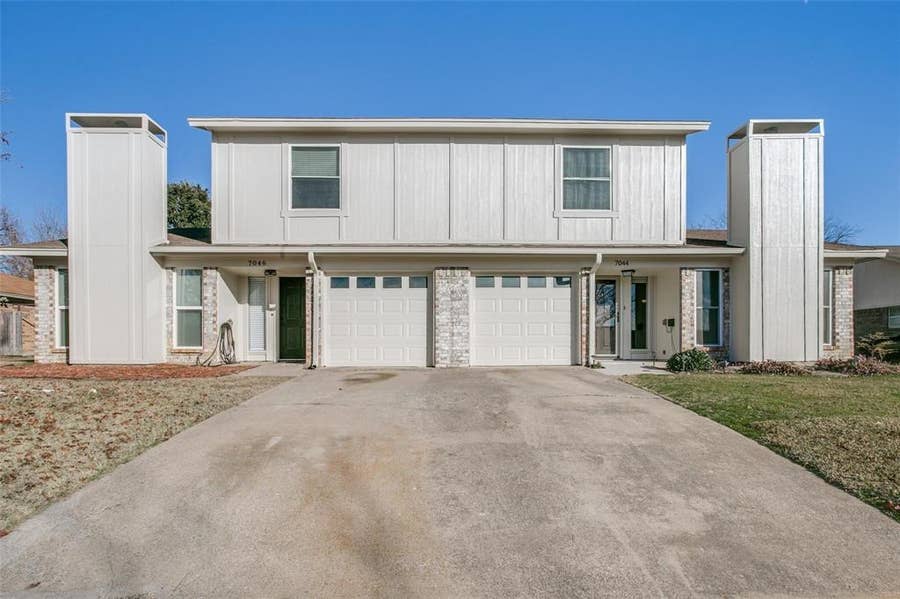 Property photo for 7044 Crosstimbers Lane, North Richland Hills, TX