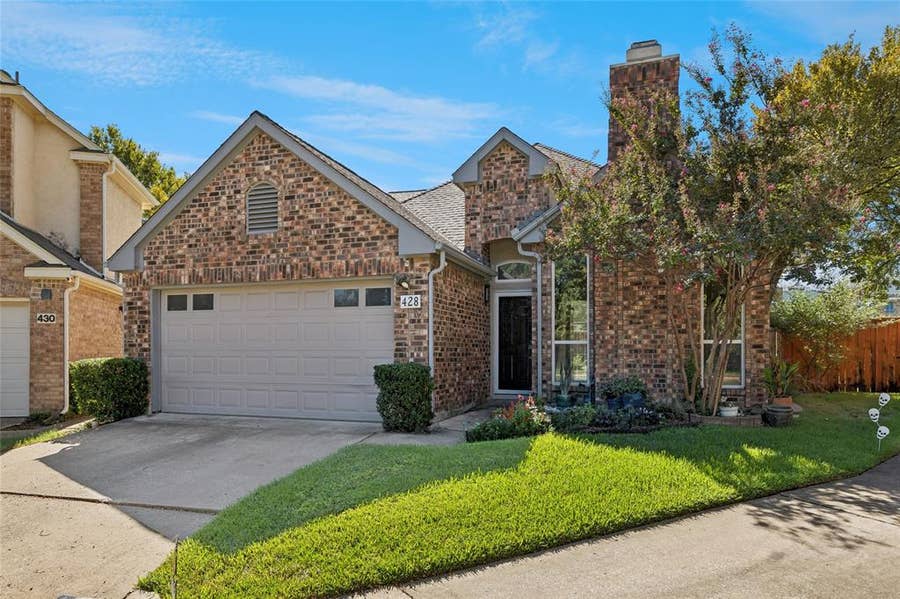 Property photo for 428 Arbor Creek Drive, Euless, TX