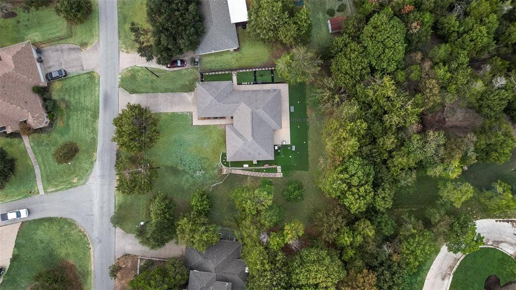 5120 Cliff Haven Drive, Dallas, TX 75236 5120 Cliff Haven Drive, Dallas, TX 75236