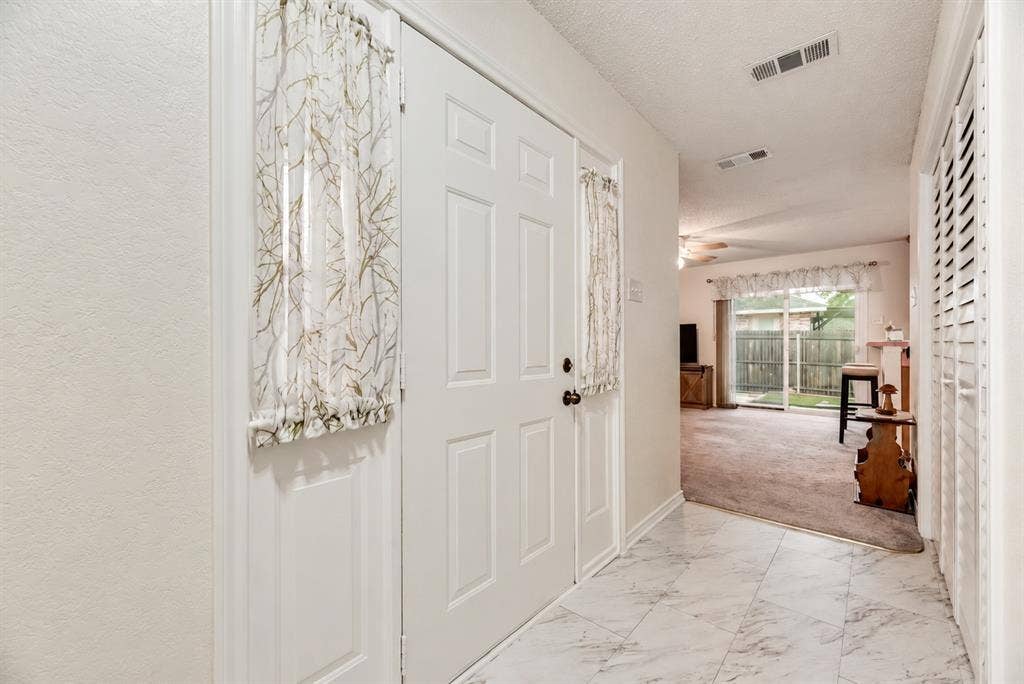 5120 Cliff Haven Drive, Dallas, TX 75236 5120 Cliff Haven Drive, Dallas, TX 75236