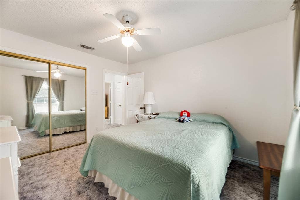 5120 Cliff Haven Drive, Dallas, TX 75236 5120 Cliff Haven Drive, Dallas, TX 75236