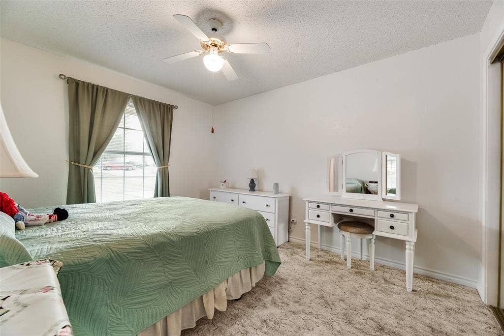 5120 Cliff Haven Drive, Dallas, TX 75236 5120 Cliff Haven Drive, Dallas, TX 75236