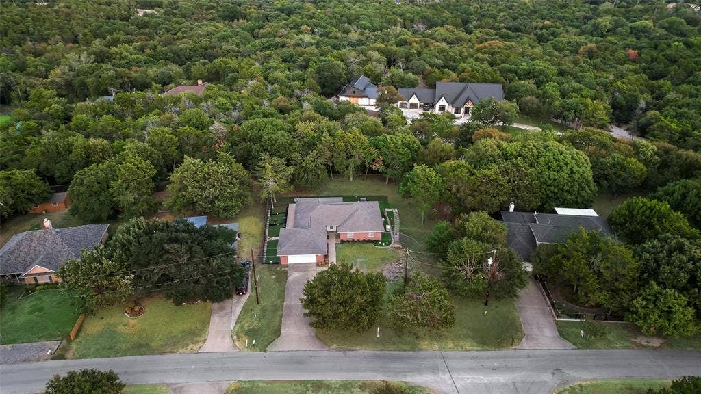 5120 Cliff Haven Drive, Dallas, TX 75236 5120 Cliff Haven Drive, Dallas, TX 75236