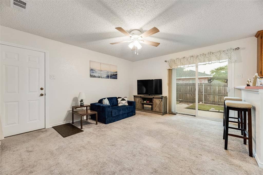 5120 Cliff Haven Drive, Dallas, TX 75236 5120 Cliff Haven Drive, Dallas, TX 75236
